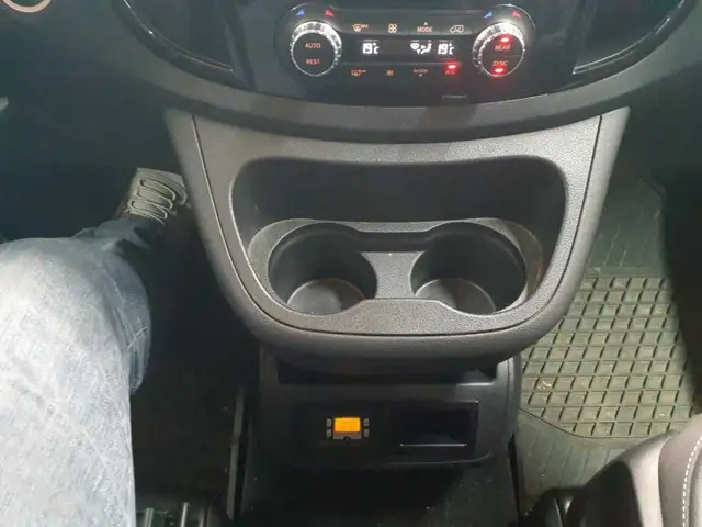 Mercedes-Benz Marco Polo view 10
