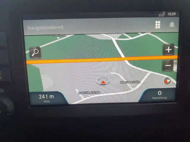 Mercedes-Benz Marco Polo view 12