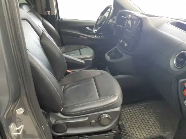 Mercedes-Benz Marco Polo view 8