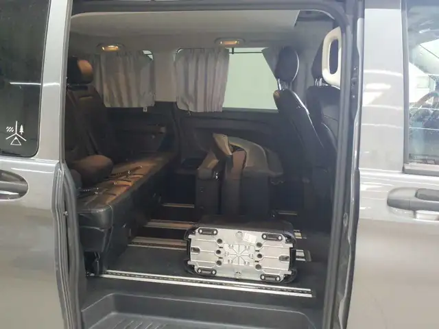 Mercedes-Benz Marco Polo view 13
