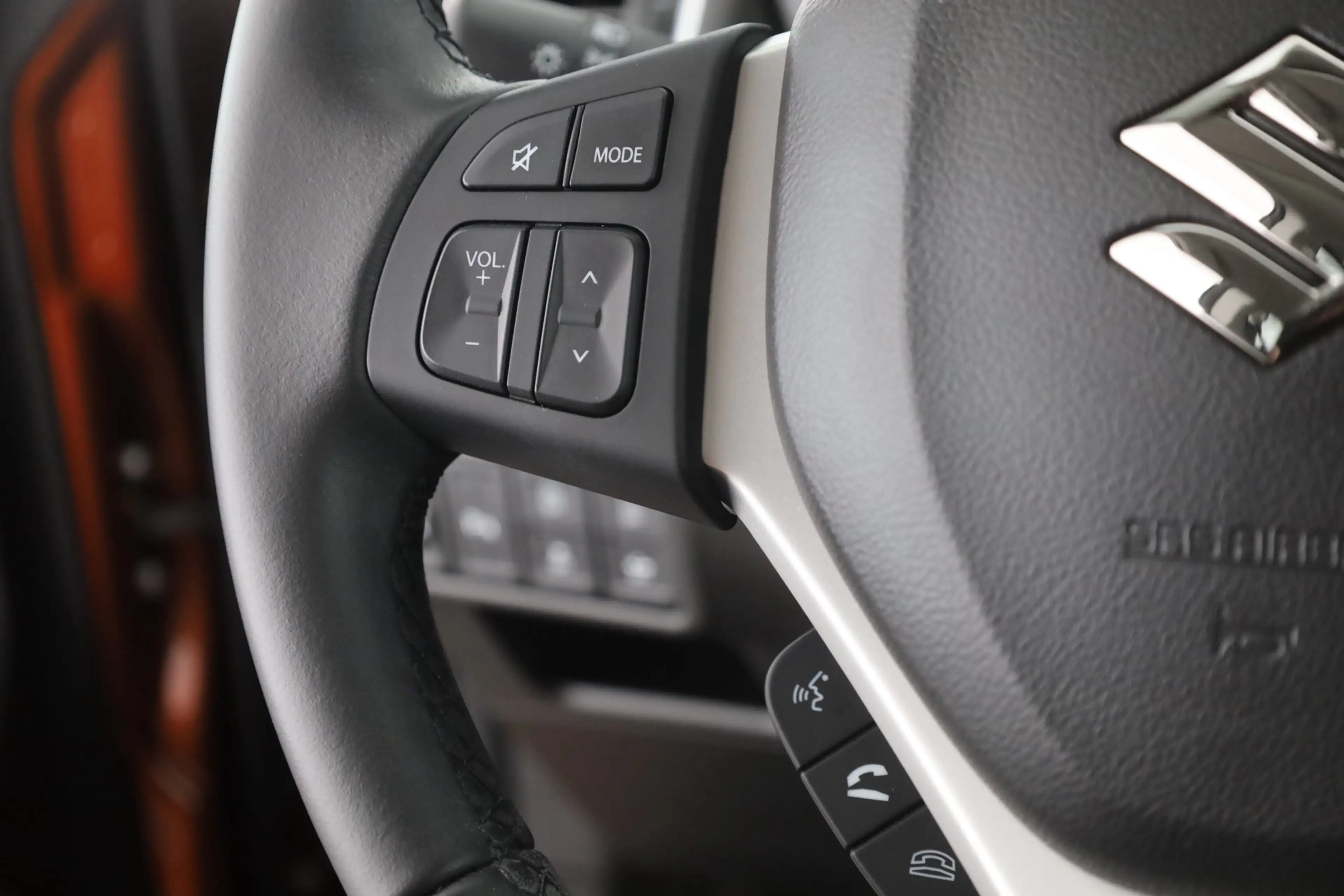 Suzuki SX4 S-Cross S-Cross 1.4 4WD LED ACC Navi Kamera Sitzheizung — photo 16