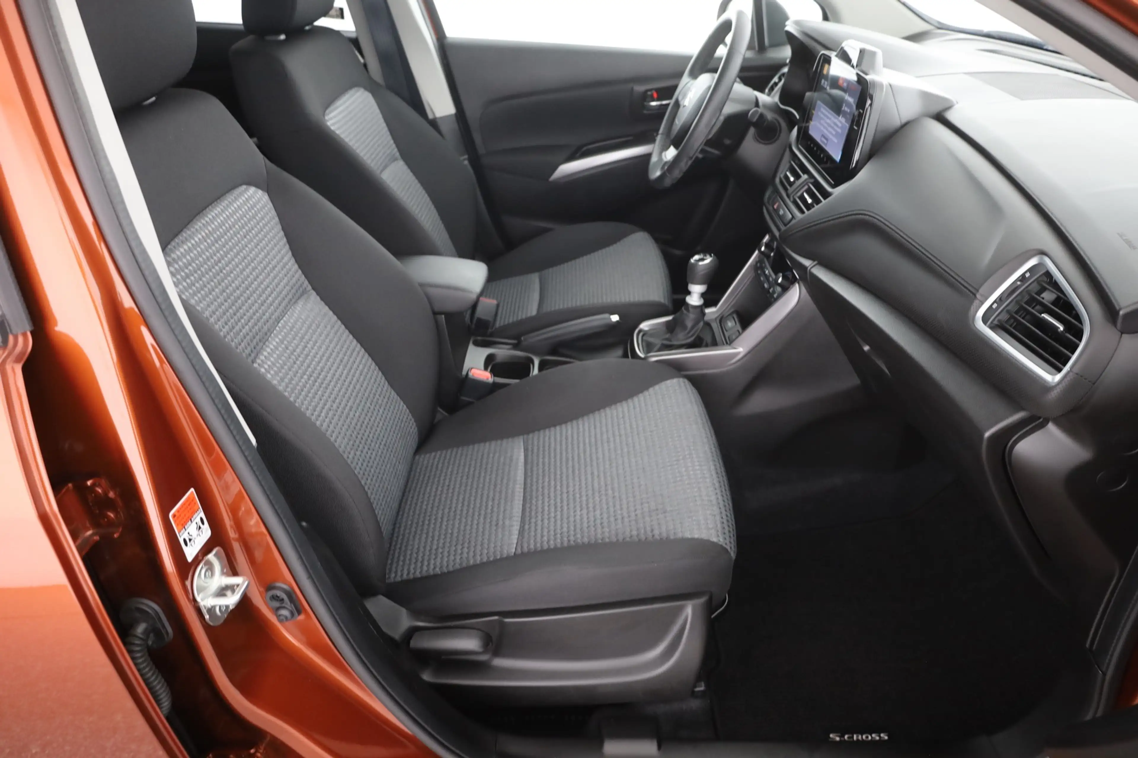 Suzuki SX4 S-Cross S-Cross 1.4 4WD LED ACC Navi Kamera Sitzheizung — photo 24