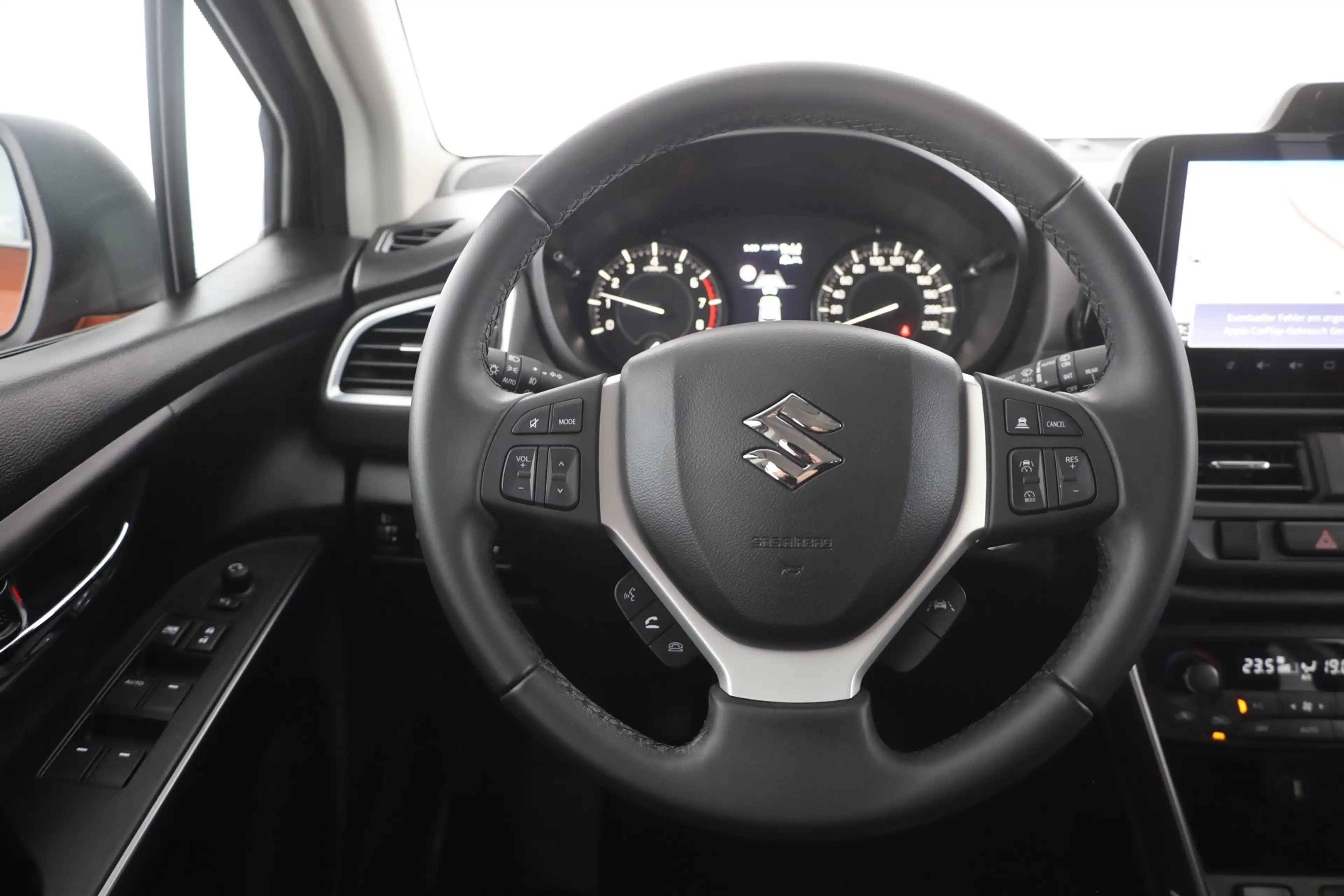 Suzuki SX4 S-Cross S-Cross 1.4 4WD LED ACC Navi Kamera Sitzheizung — photo 15