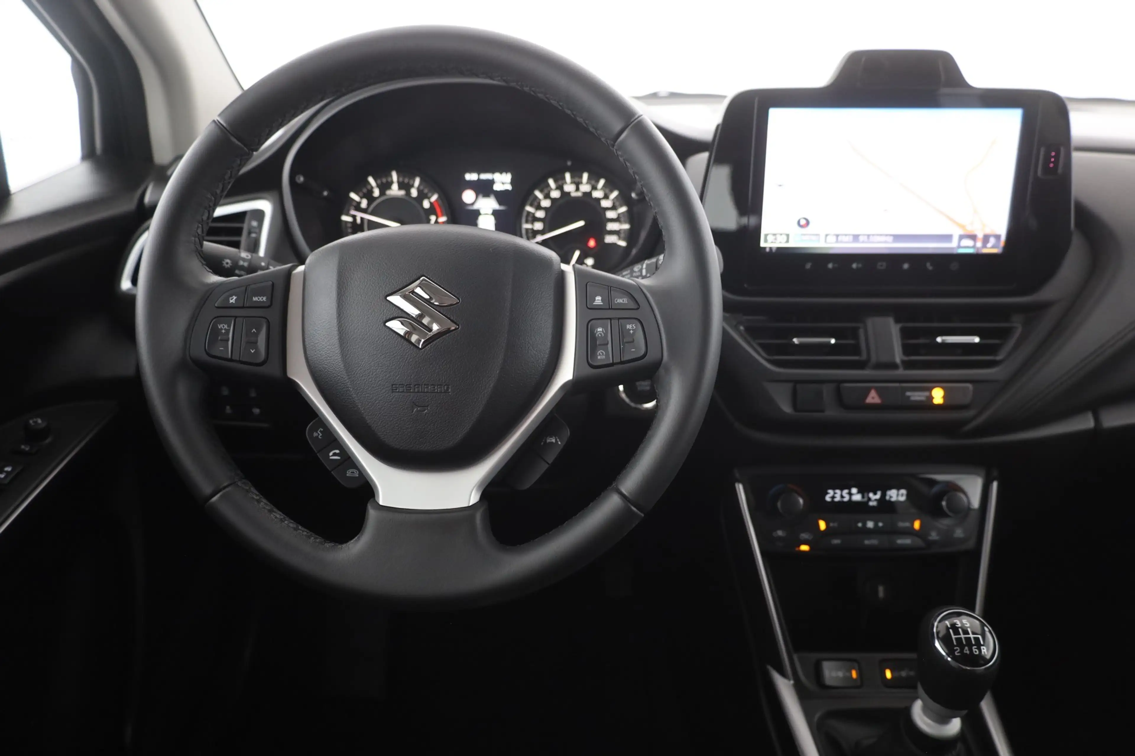 Suzuki SX4 S-Cross S-Cross 1.4 4WD LED ACC Navi Kamera Sitzheizung — photo 10