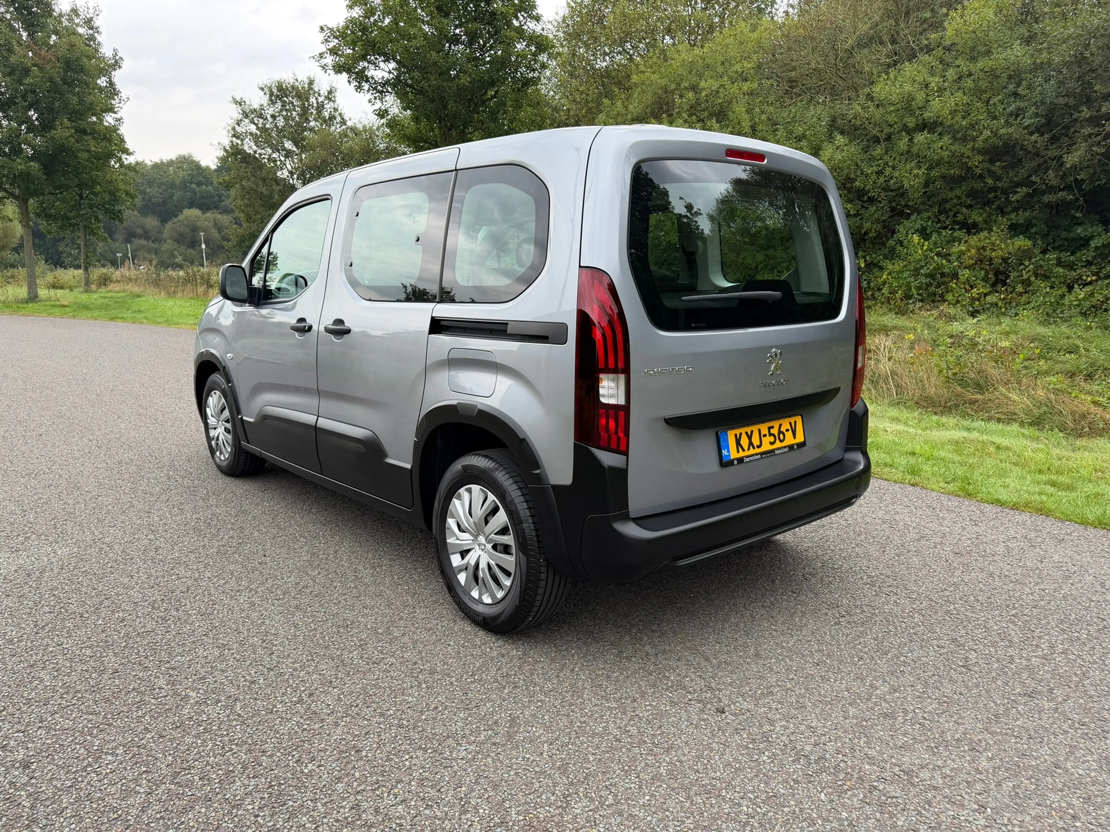 Peugeot Rifter 1.2 Puretech Allure — photo 5