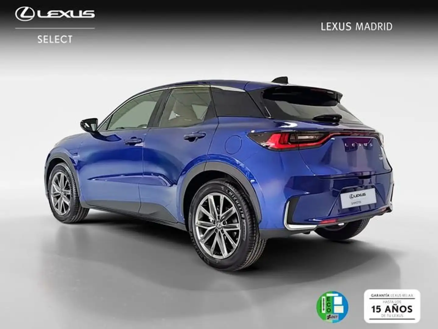 Lexus LBX 1.5 136cv HEV Elegant Azul - 2