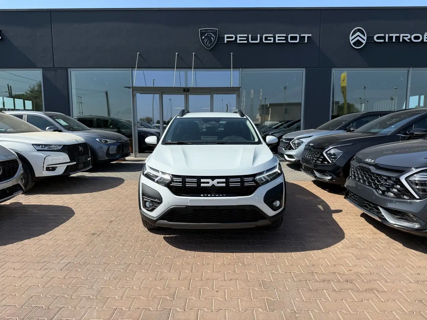 Dacia Sandero Sandero Stepway 1.0 tce Expression Eco-g 100cv Bianco - 2