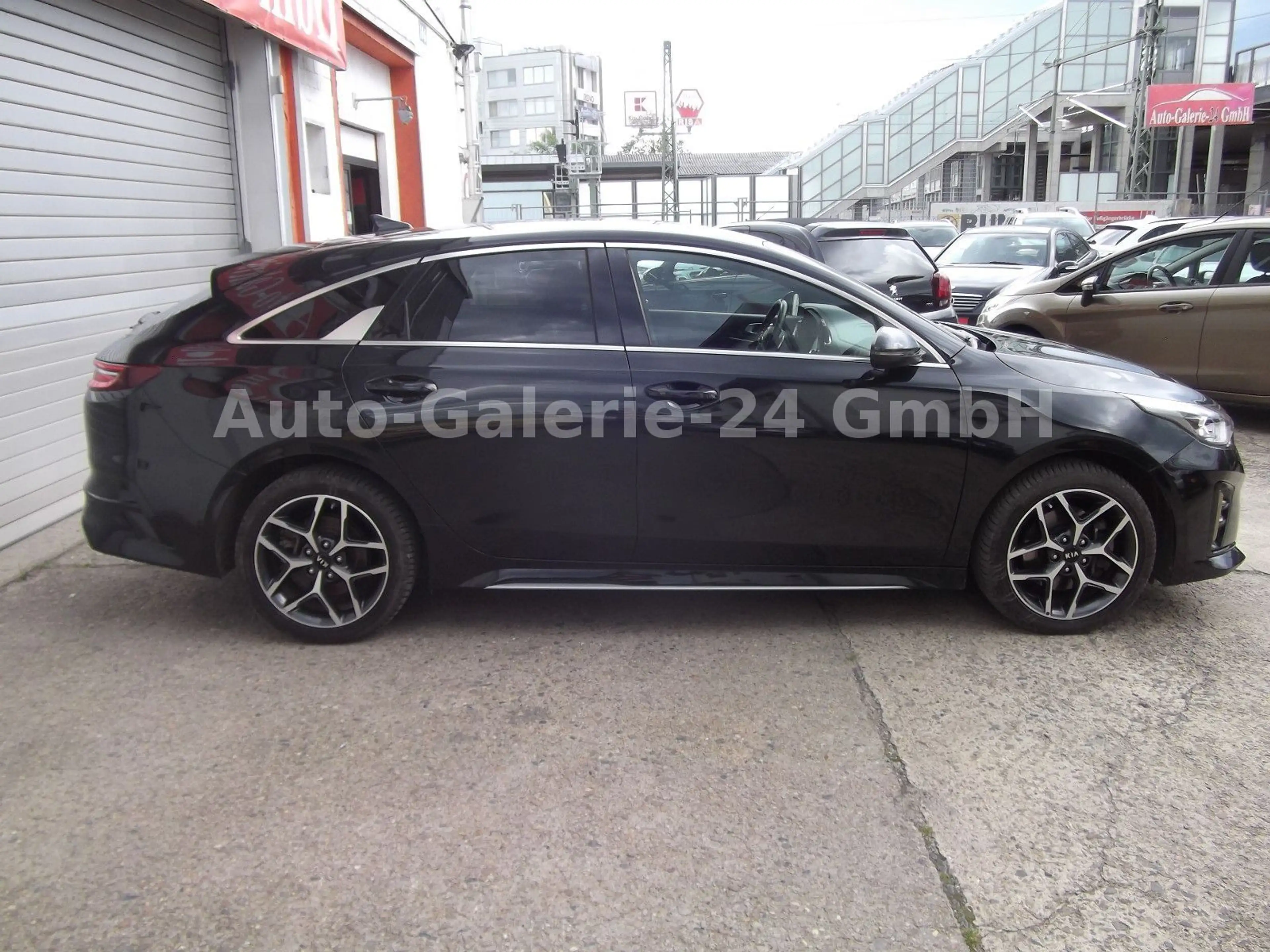 Kia ProCeed / pro_cee'd pro cee'd 1,6i GT- Line Autm,  mit Werksgarantie — photo 9