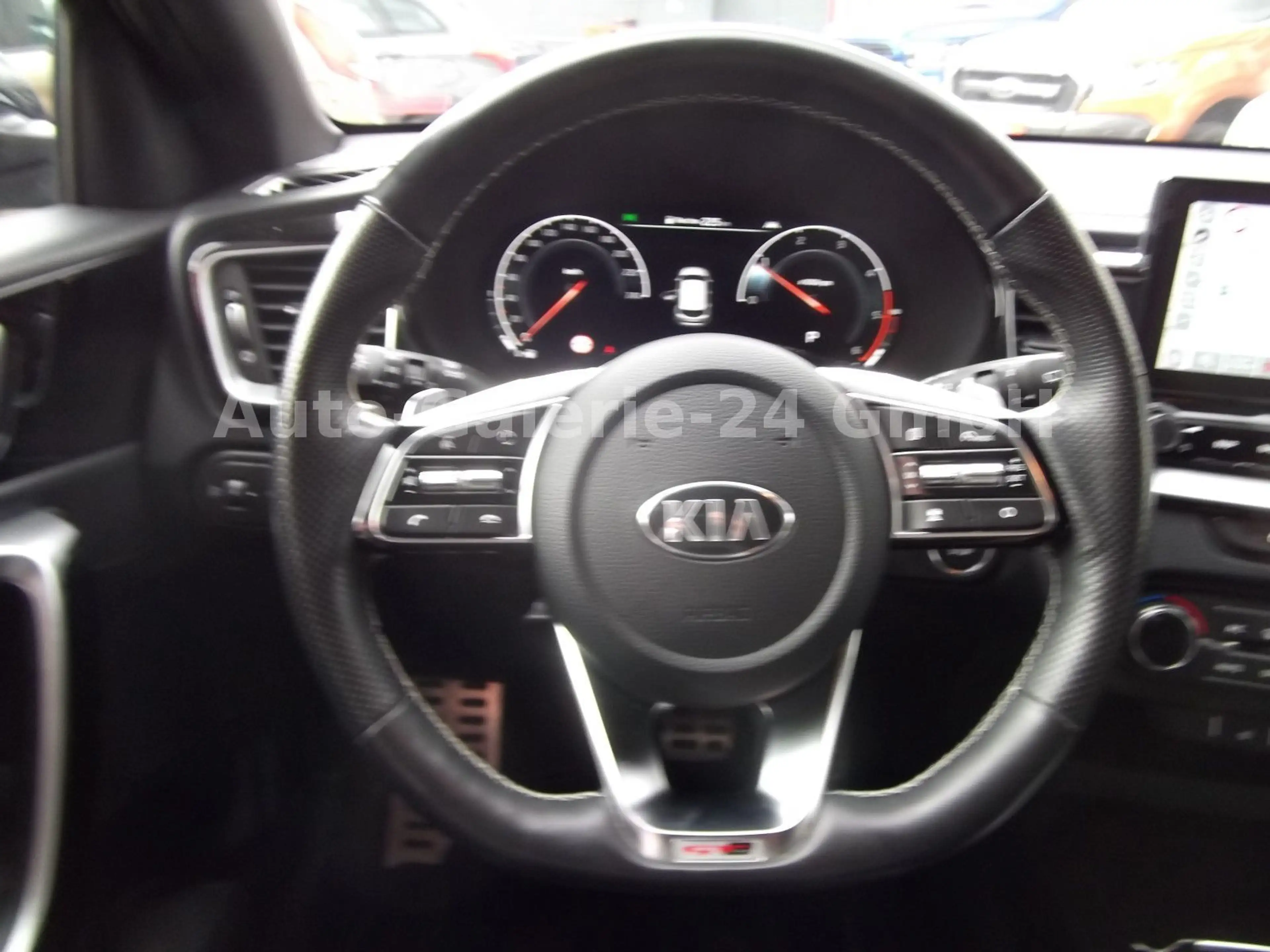 Kia ProCeed / pro_cee'd pro cee'd 1,6i GT- Line Autm,  mit Werksgarantie — photo 11