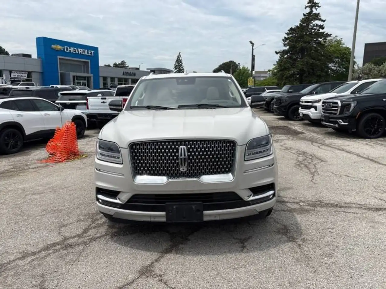 Lincoln Navigator снимка Lincoln Navigator