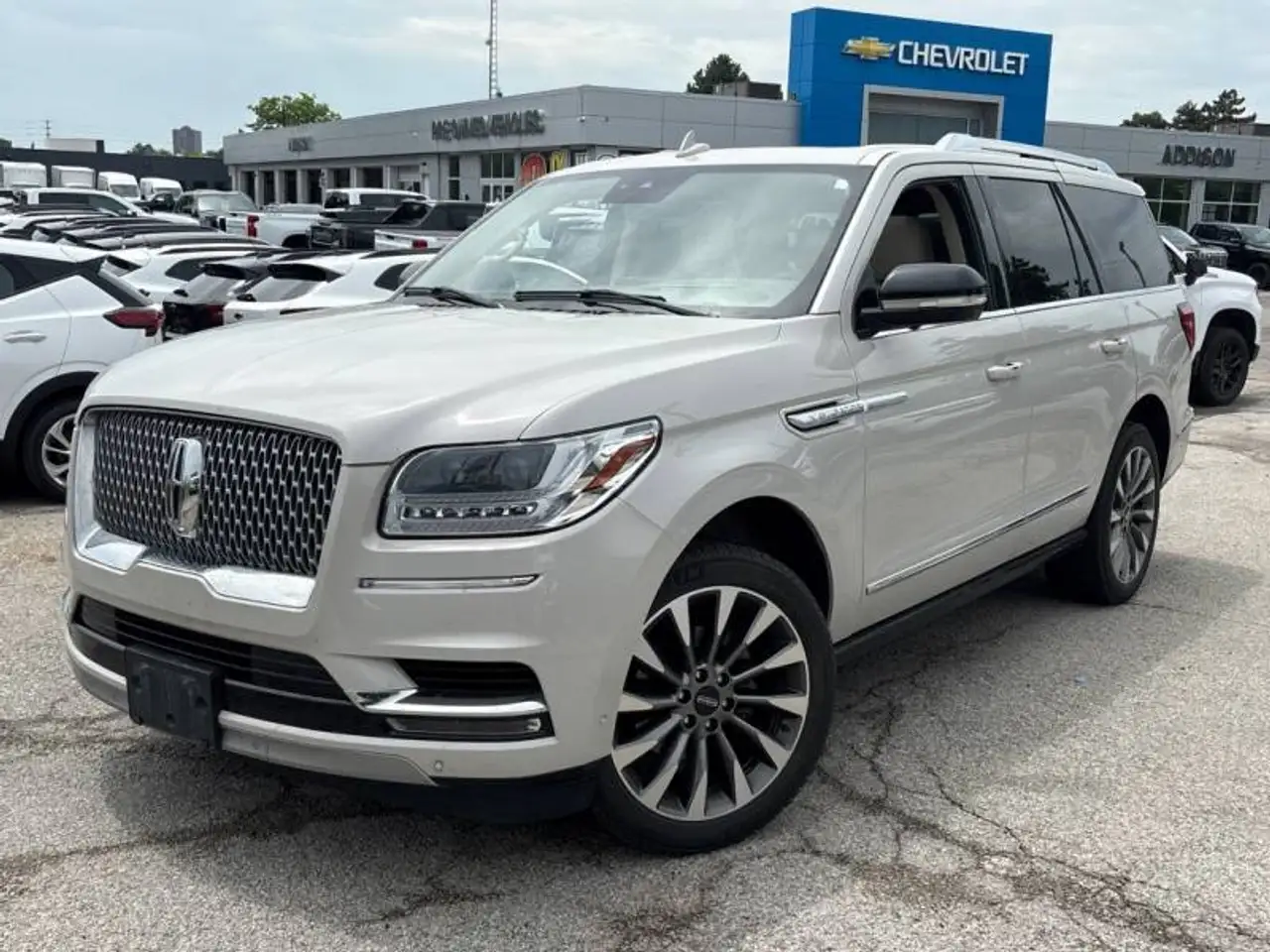 Lincoln Navigator снимка Lincoln Navigator