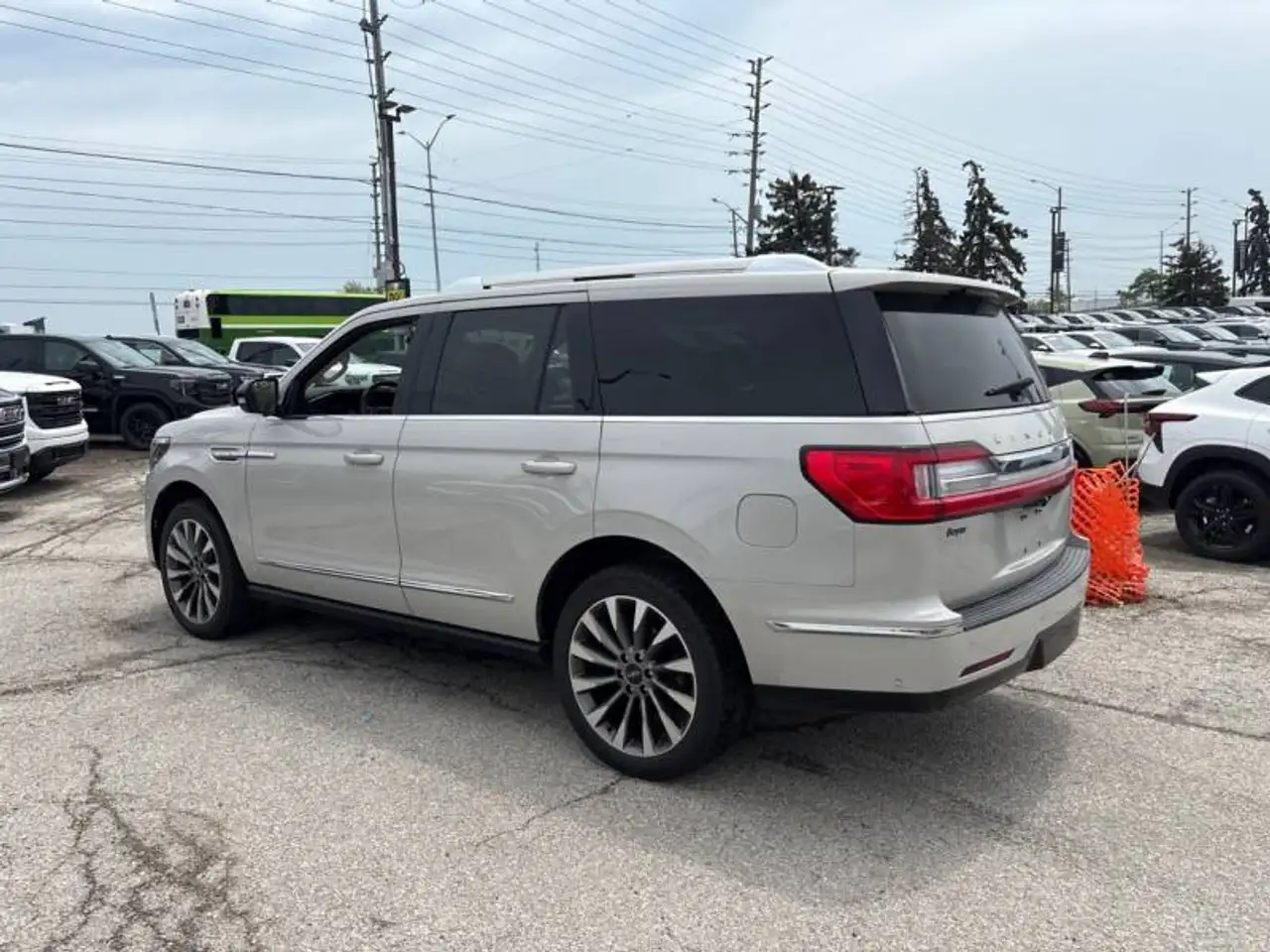 Lincoln Navigator снимка Lincoln Navigator