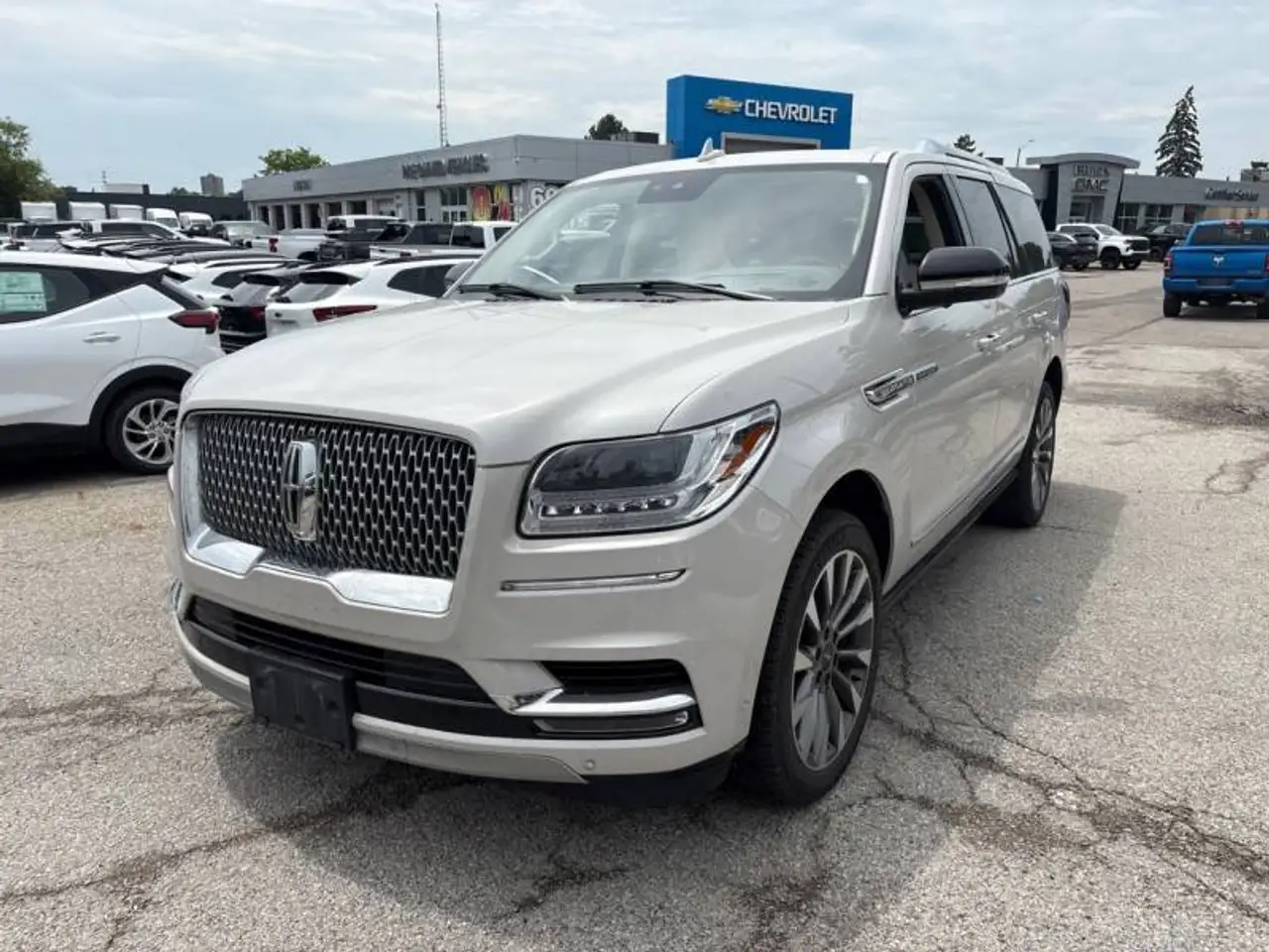 Lincoln Navigator снимка Lincoln Navigator