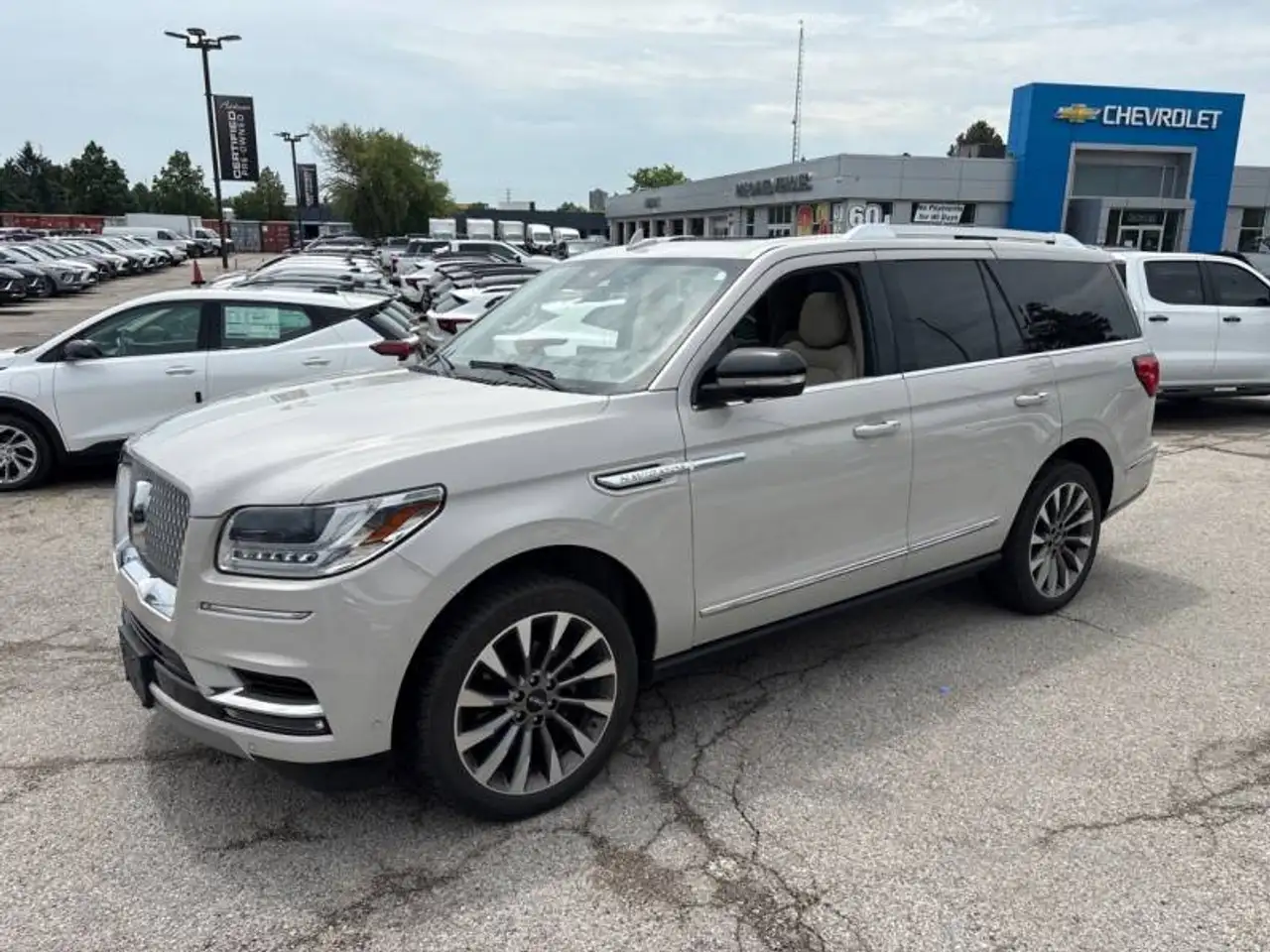 Lincoln Navigator снимка Lincoln Navigator