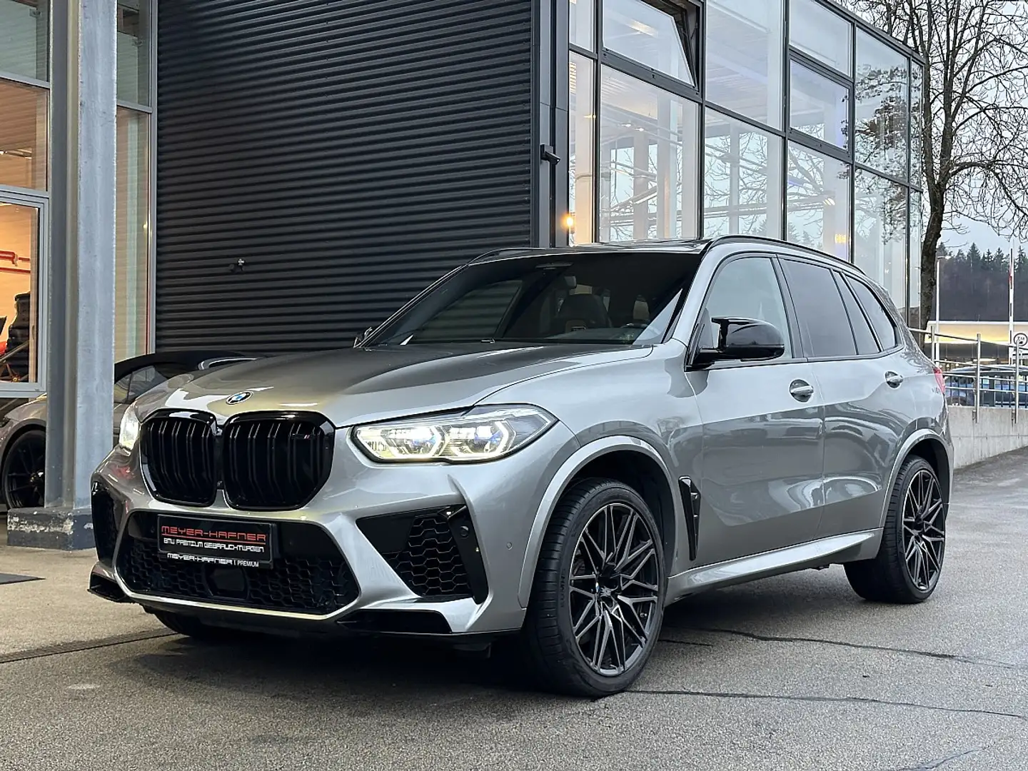 BMW X5 M Competition Aut. / Soft Close / Pano / SZL / La... Grau - 2