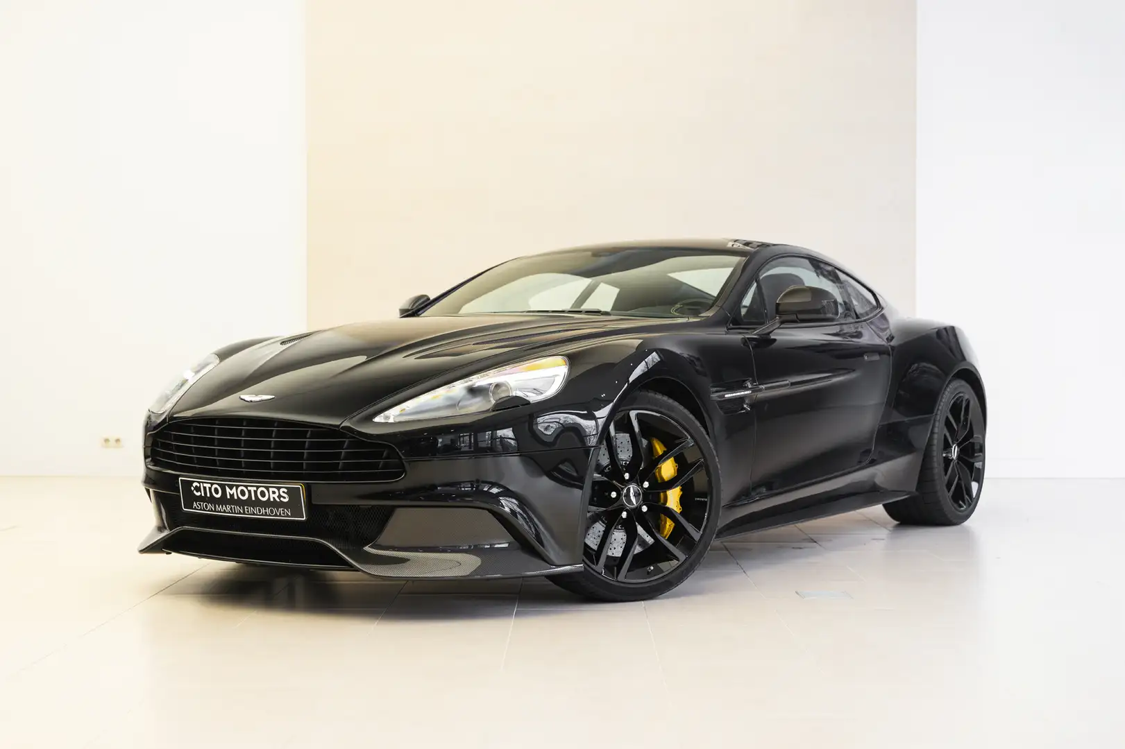 Aston Martin Vanquish VANQUISH 8-Speed Carbon Black Edition Nero - 1
