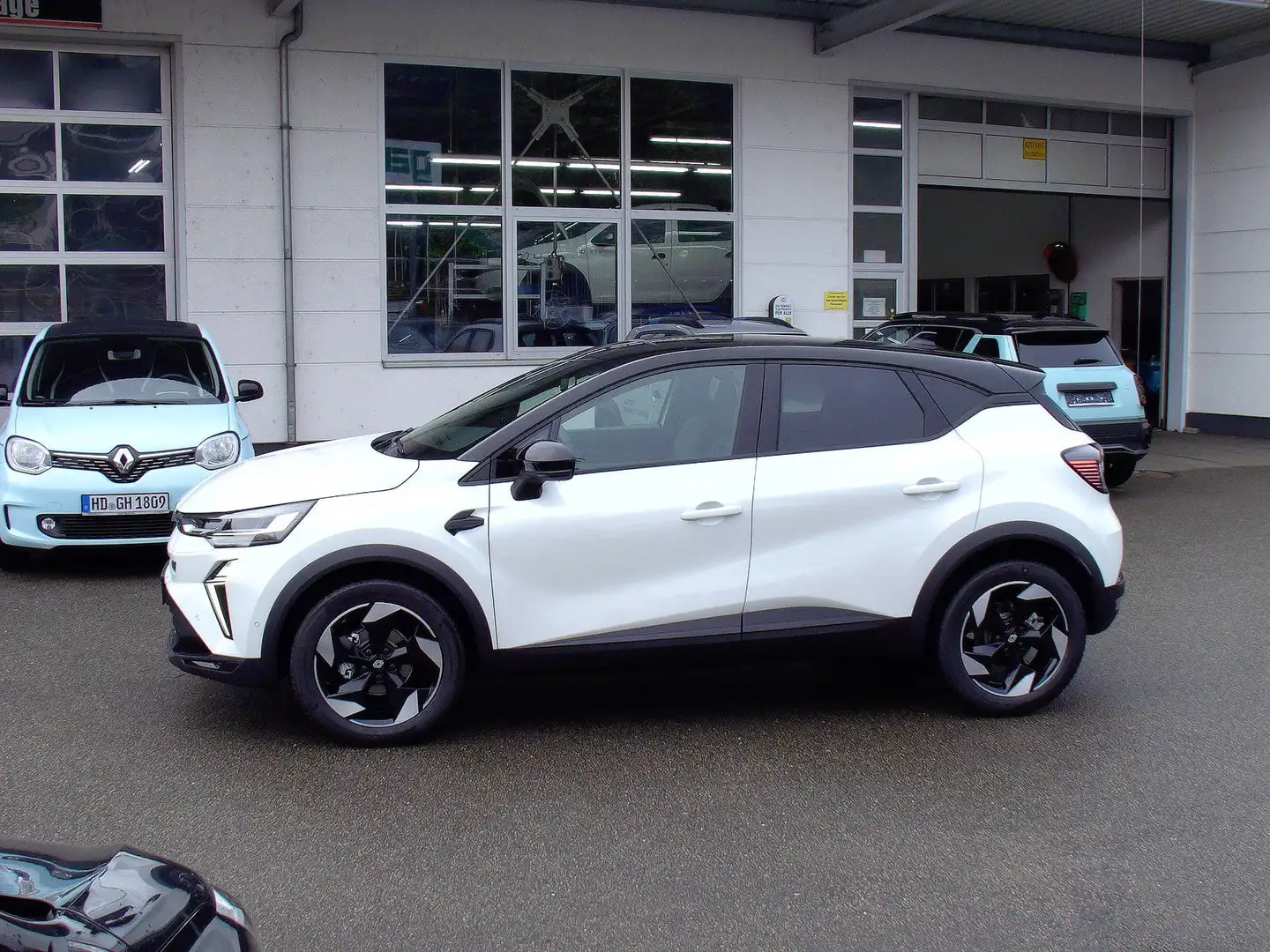Renault Captur Techno Mild Hybrid 140 Weiß - 2