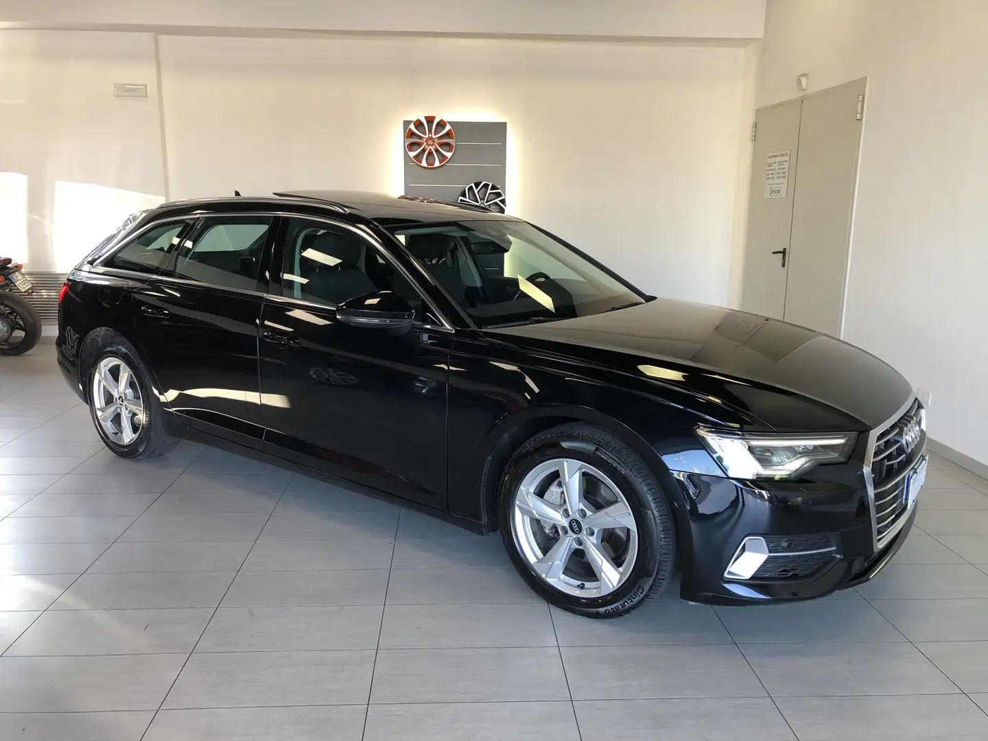 Audi A6 A6  Avant 40 2.0 tdi mhev Business Sport s-tronic Schwarz - 2