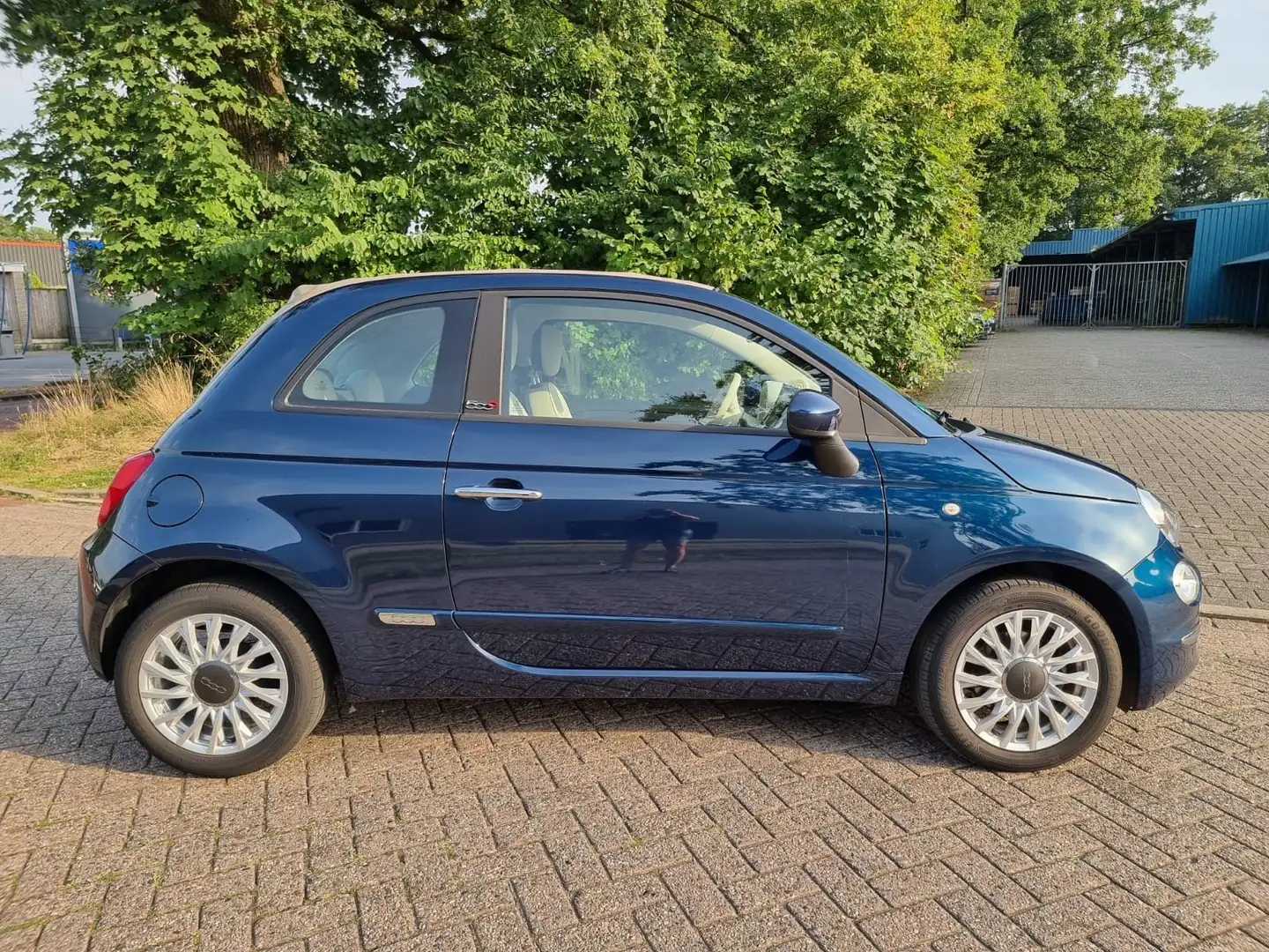 Fiat 500C 500 C 1.0 GSE N3 Hybrid Lounge 1e eigenaar Blauw - 2