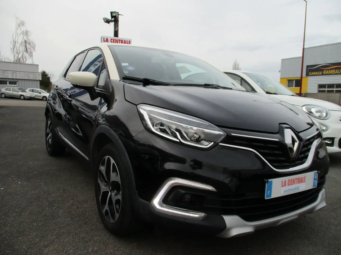 Renault Captur TCe 90 Energy Intens Noir - 2