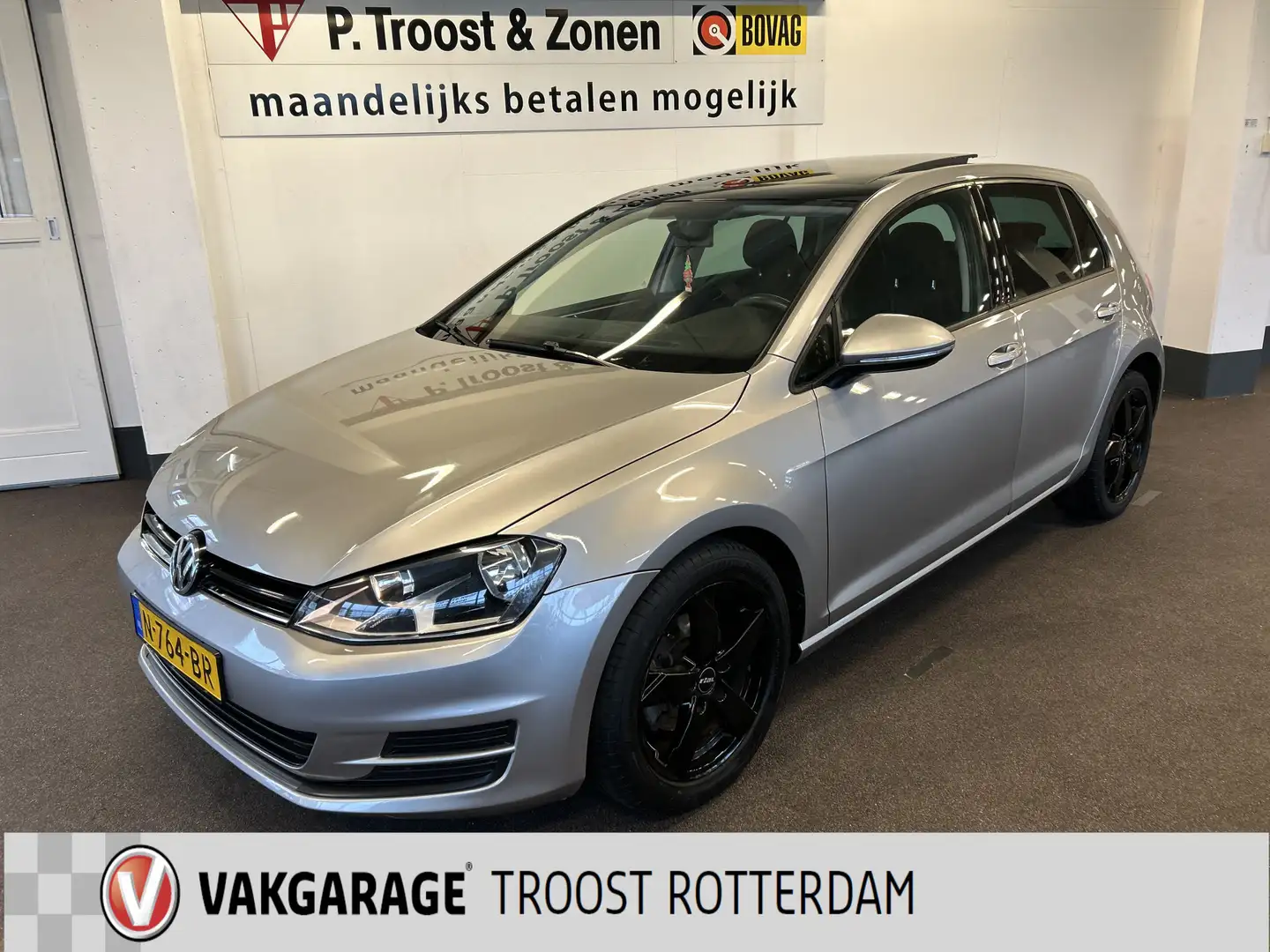 Volkswagen Golf 1.2 TSI Business | Panoramadak | Navigatie | Cruis Gris - 1