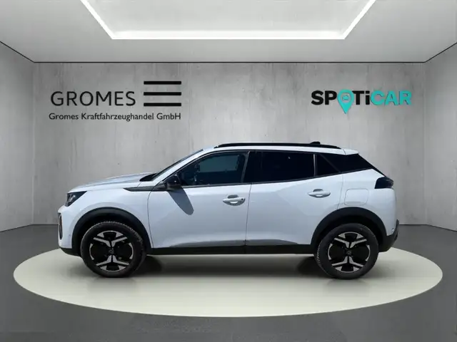 Peugeot 2008 view 6