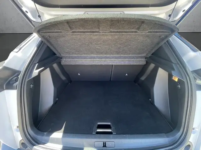 Peugeot 2008 view 7