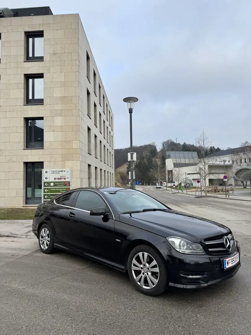 Mercedes-Benz C 250 AMG Line - 2