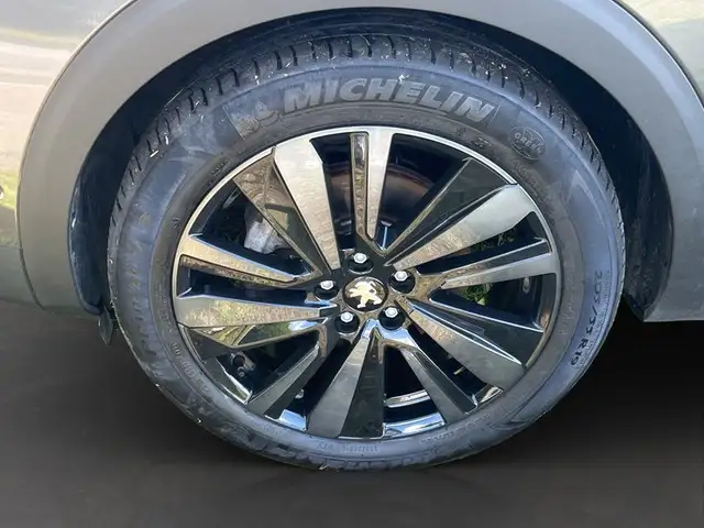 Peugeot 3008 view 7