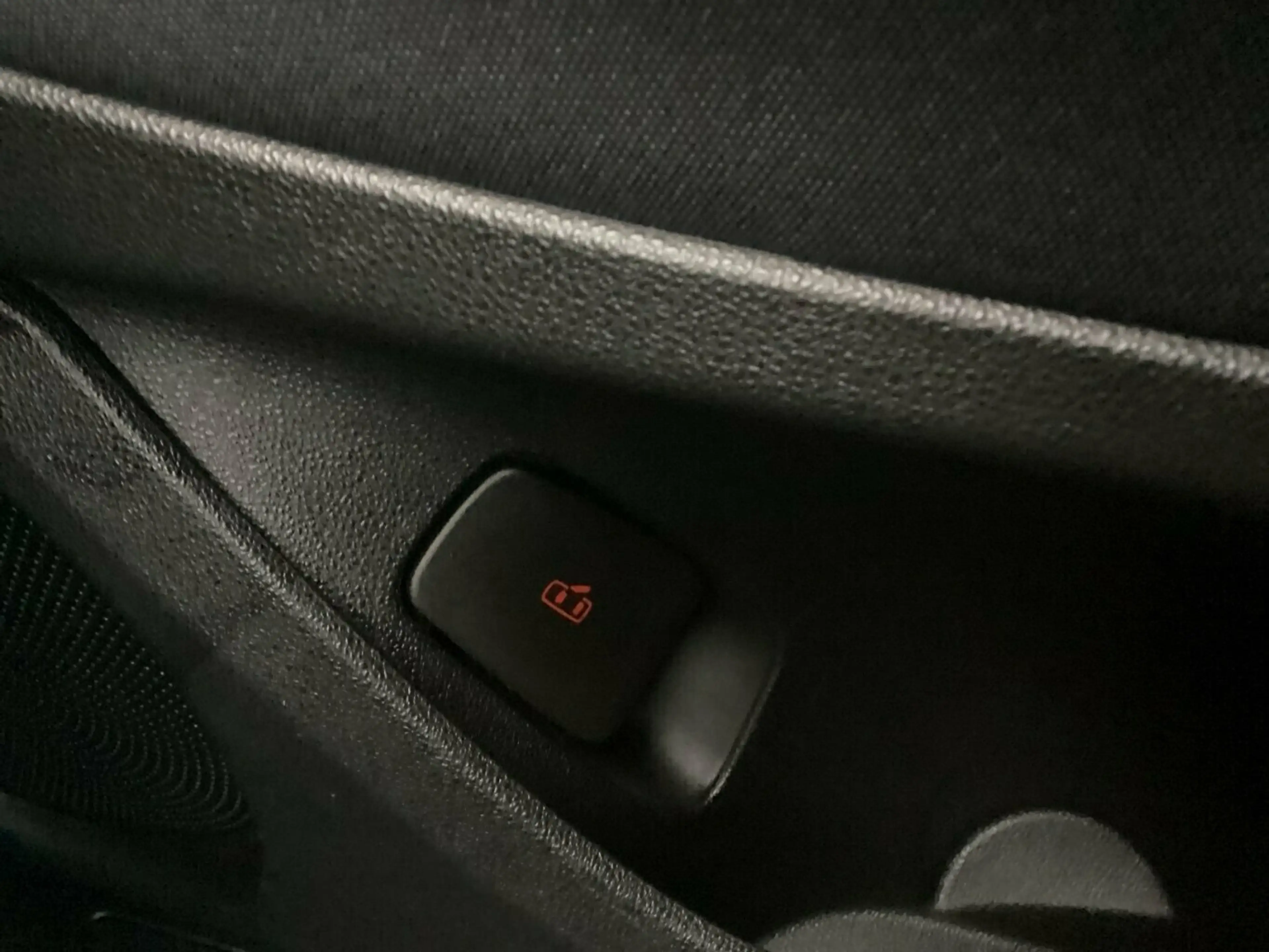 Fiat 500e Action 23,8 kWh Sitzheizung, 4S Reifen — photo 17