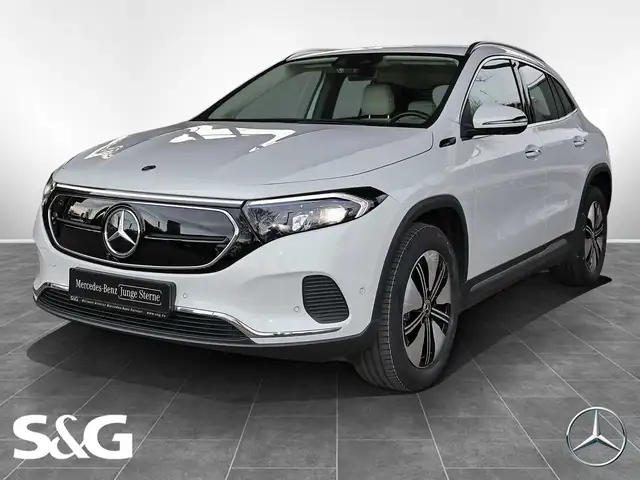 Mercedes-Benz EQA 250 AHK+HEADUP+360°+TOTWINKEL+MBUX+LED+18"