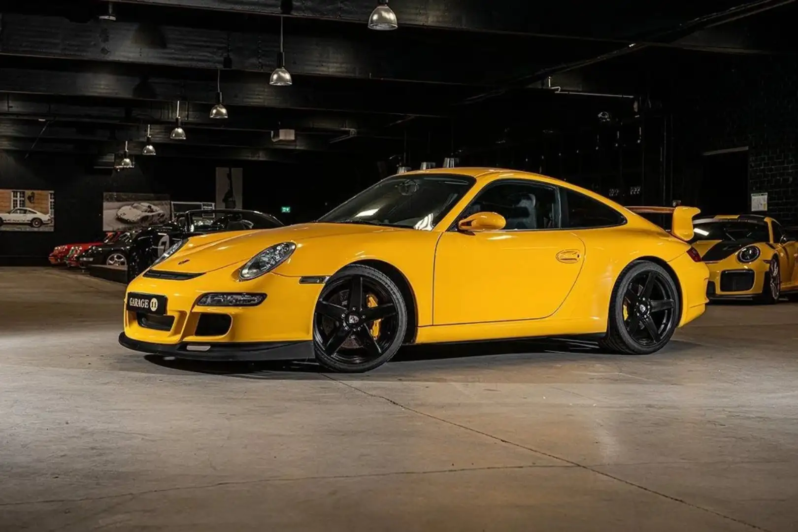 Porsche 911 type 997 3.8 Carrera S 355 ch Jaune - 2