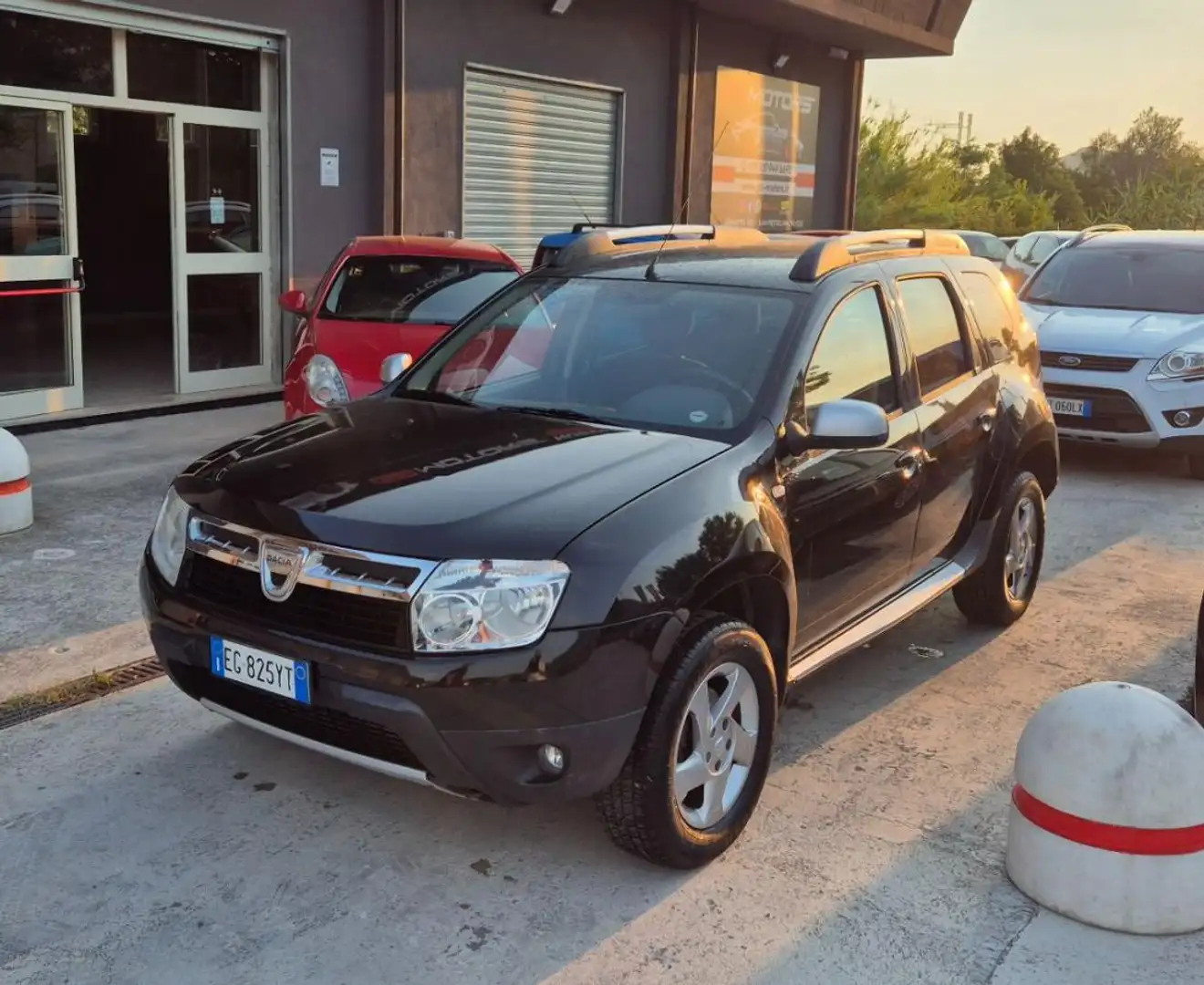 Dacia Duster 1.5 dCi 110 CV 4x2 Laur&eacute;ate Bianco - 2