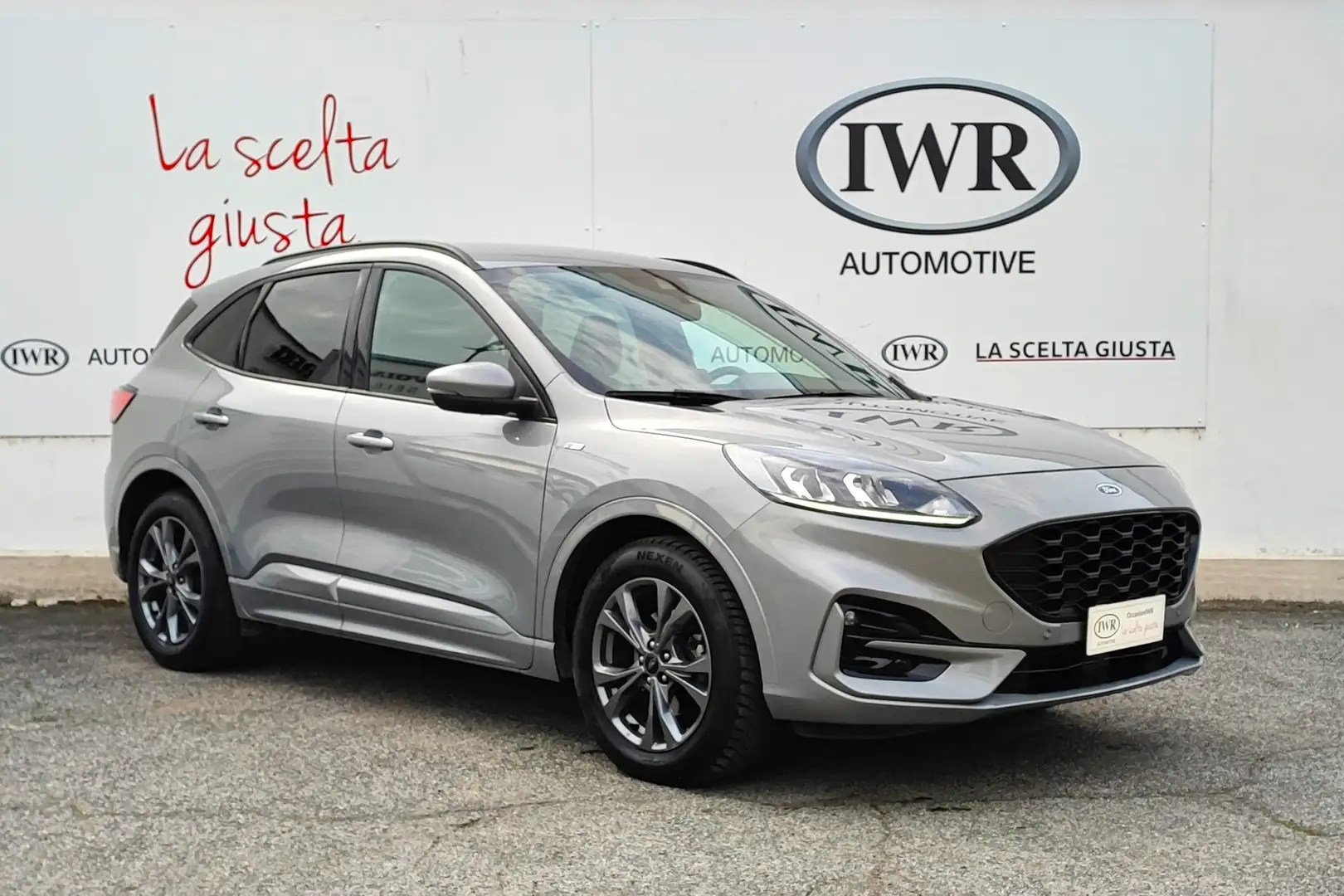 Ford Kuga Kuga 1.5 ecoblue ST-Line X 2wd 120cv auto Grigio - 1