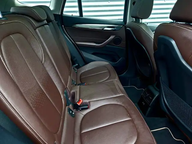 BMW X1 view 12