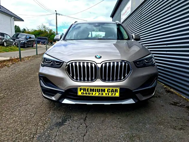 BMW X1 view 4