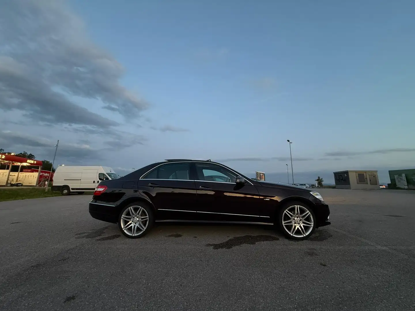 Mercedes-Benz E 350 CDI DPF BlueEFFICIENCY 7G-TRONIC Avantgarde - 1