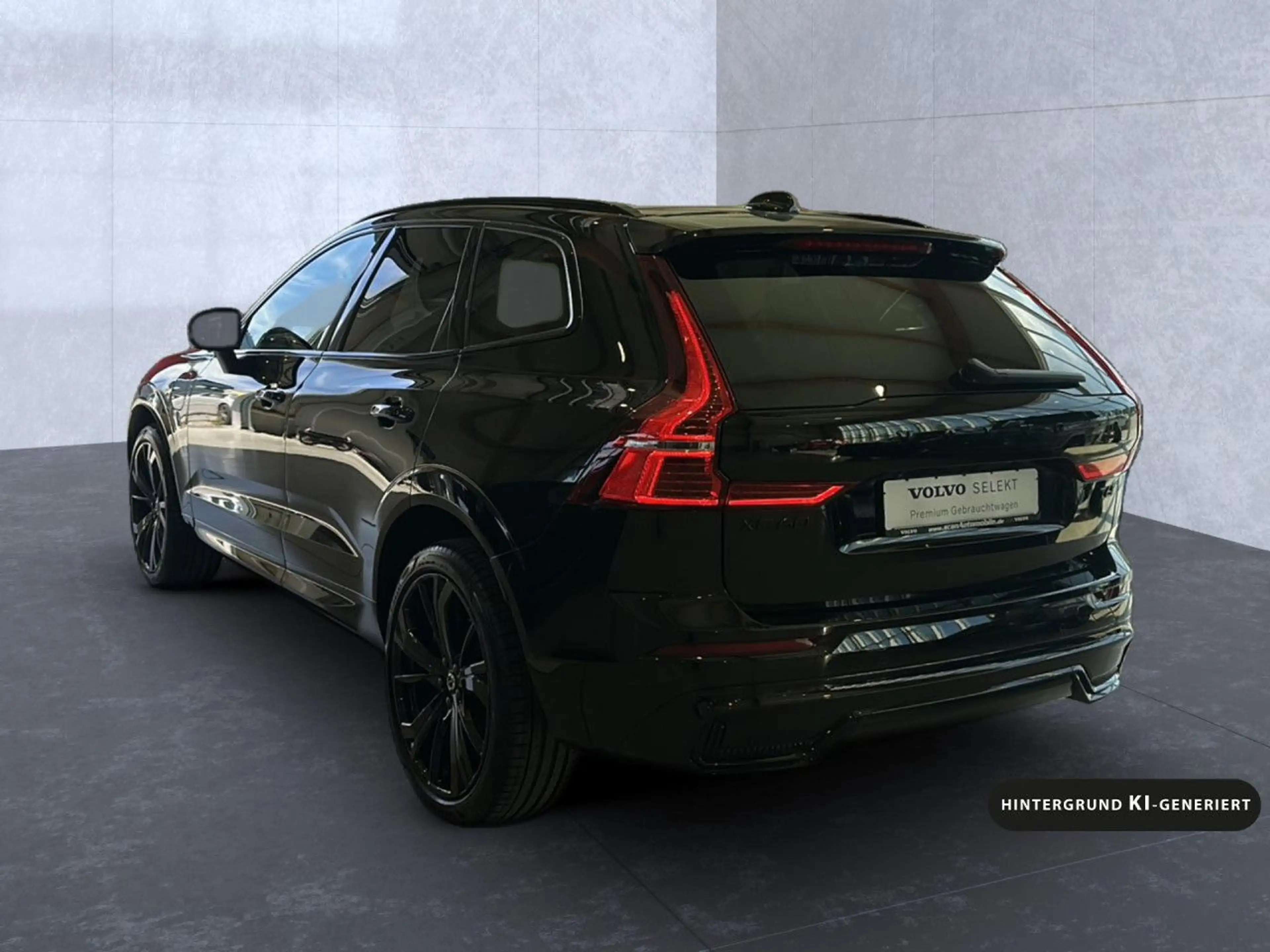 Volvo XC60 XC 60 Plus Black Edition Recharge Plug-In Hybrid A — photo 3