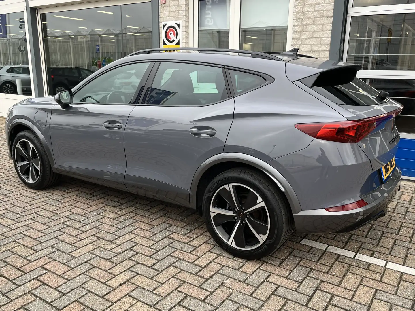 CUPRA Formentor 1.4 e-Hybrid Performance / AUTOMAAT/ FULL-LED/ ADA Gris - 2