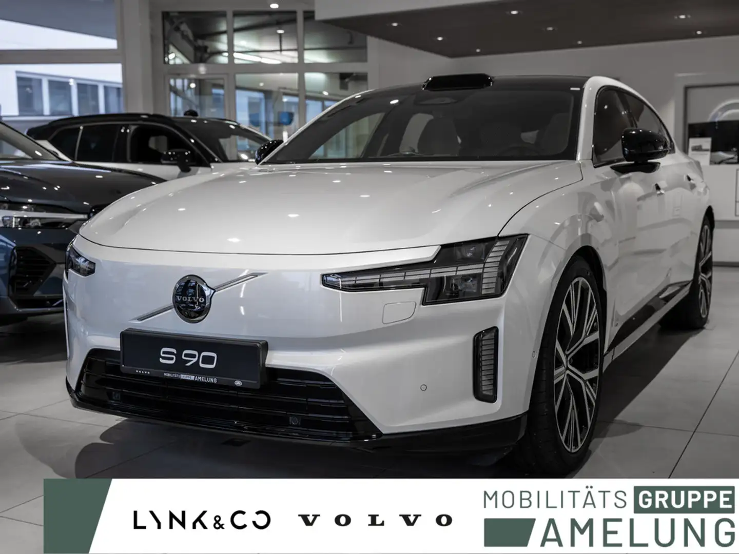 Volvo ES90 245 kW Single Motor Extended Range RWD Ultra Weiß - 1