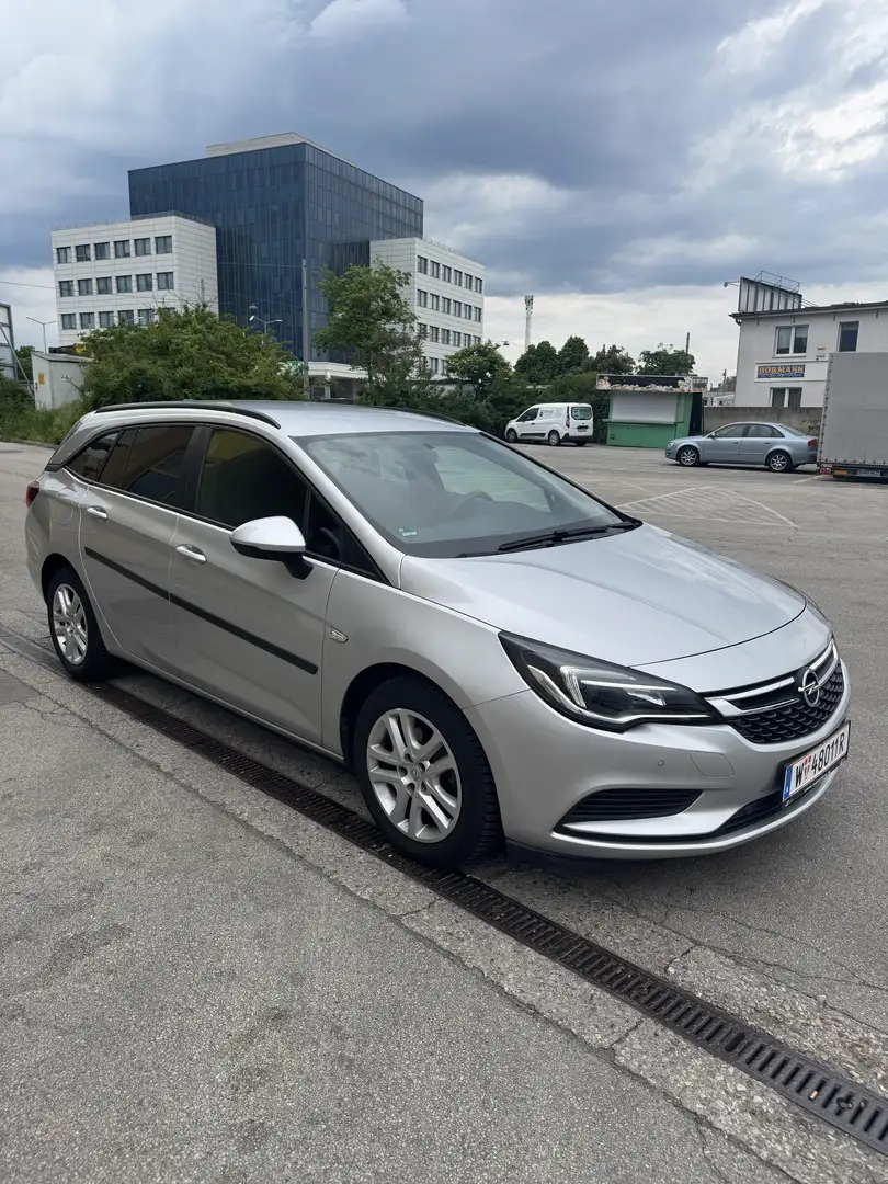 Opel Astra Sport Tourer 1.6 CDTi - 2