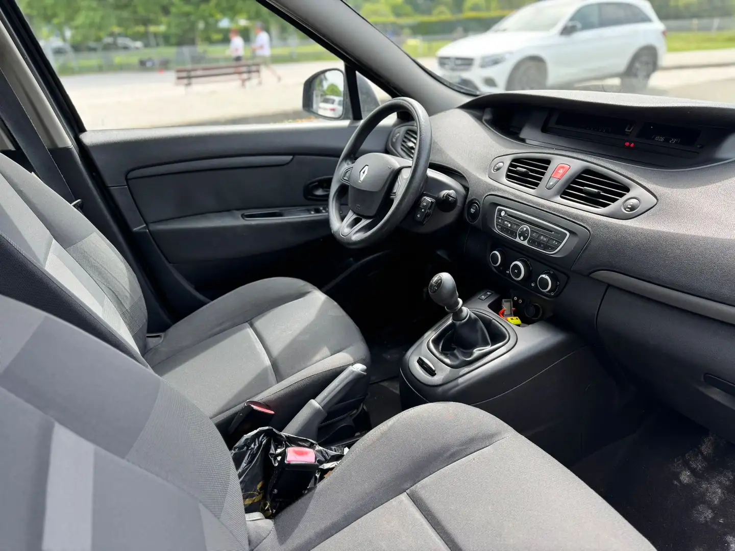 Renault Scenic 1.5 dCi 105 eco2 Exception - 2