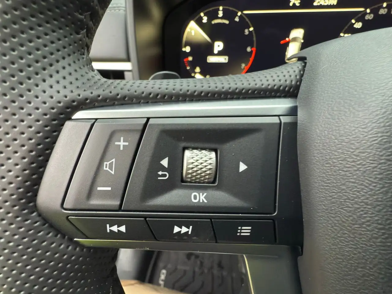 Mitsubishi Outlander снимка Mitsubishi Outlander