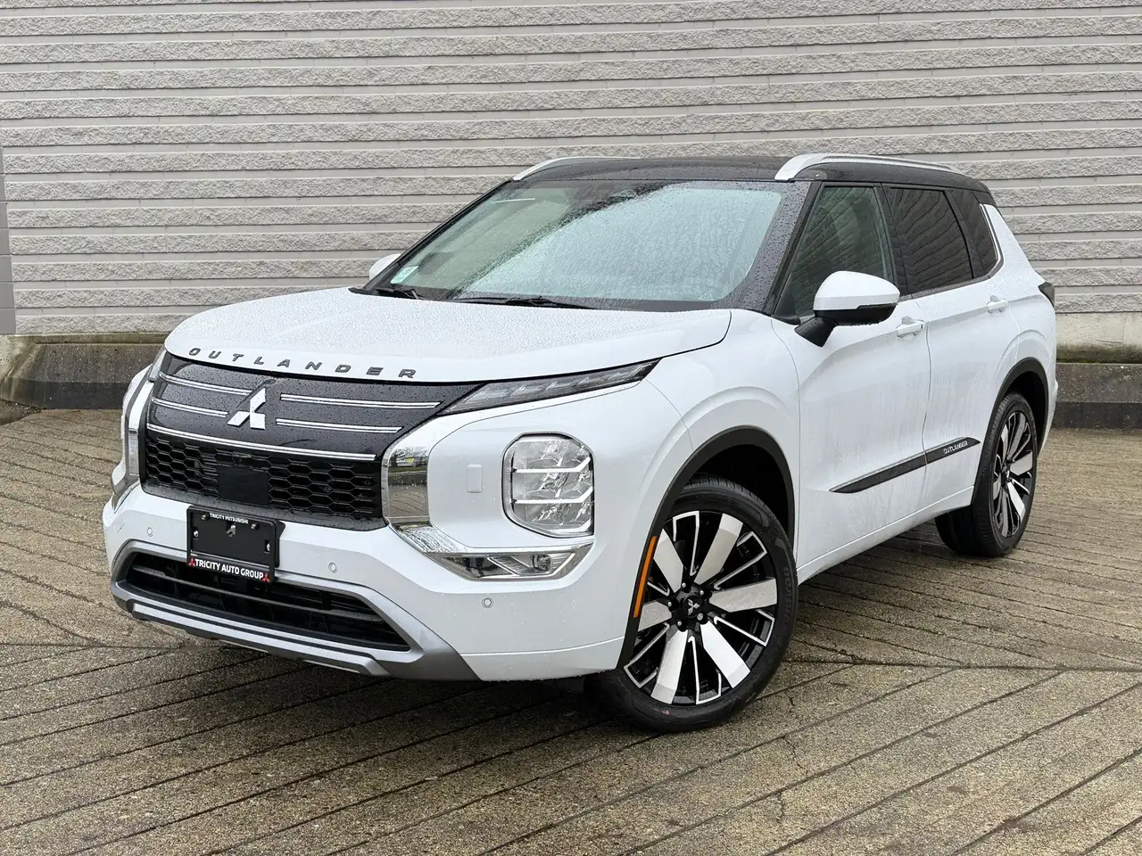 Mitsubishi Outlander снимка Mitsubishi Outlander