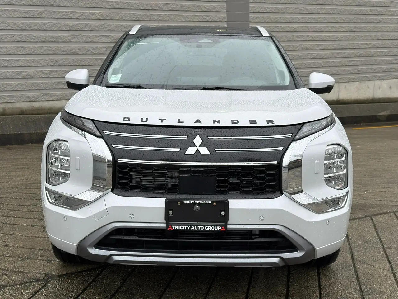 Mitsubishi Outlander снимка Mitsubishi Outlander