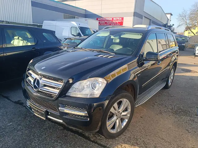 Mercedes-Benz GL 350 GL-Klasse CDI DPF 4Matic BlueEFFICIENCY 7G-TRONIC