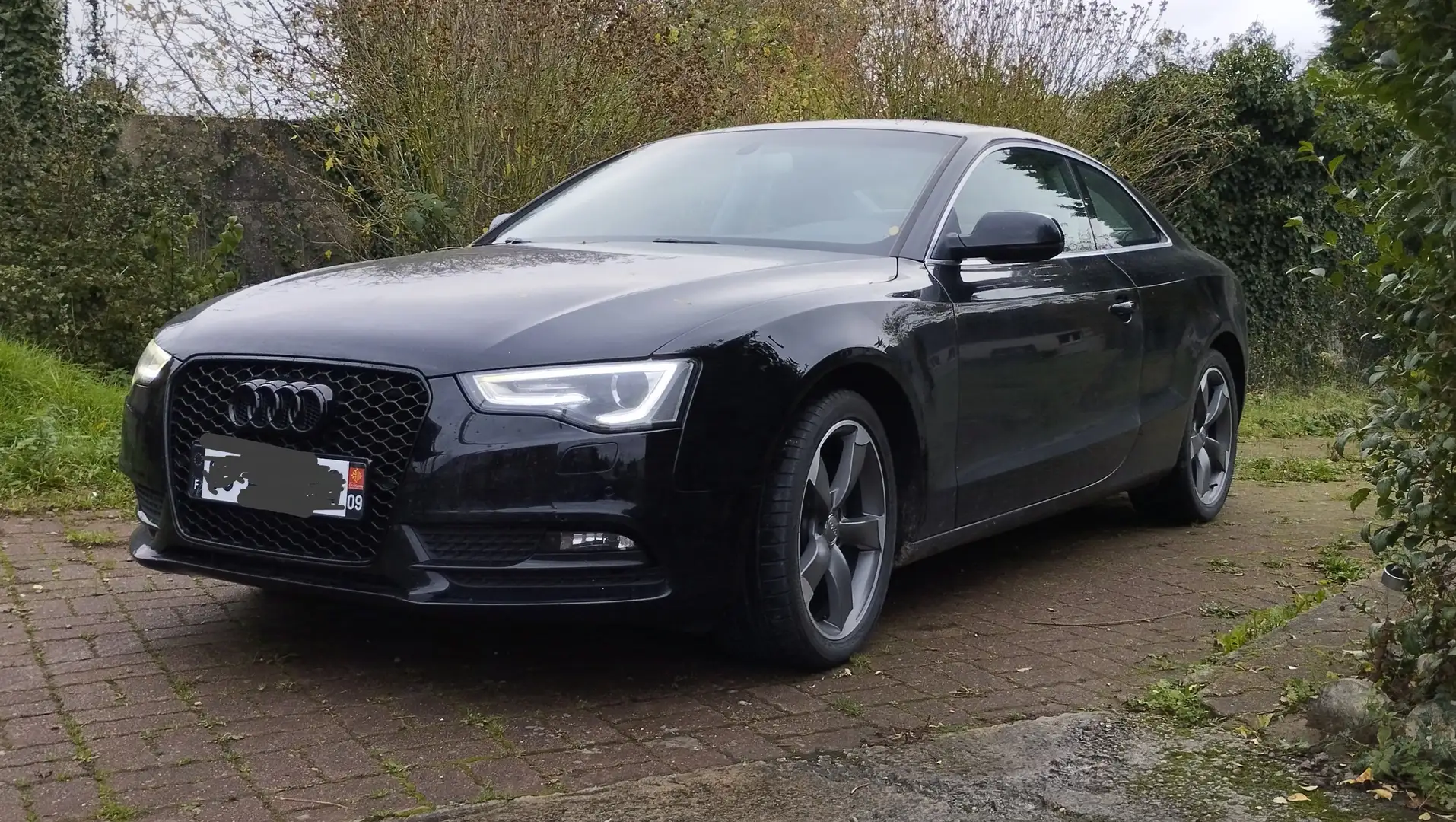 Audi A5 A5 2.0 TFSI 211 Ambiente Noir - 1