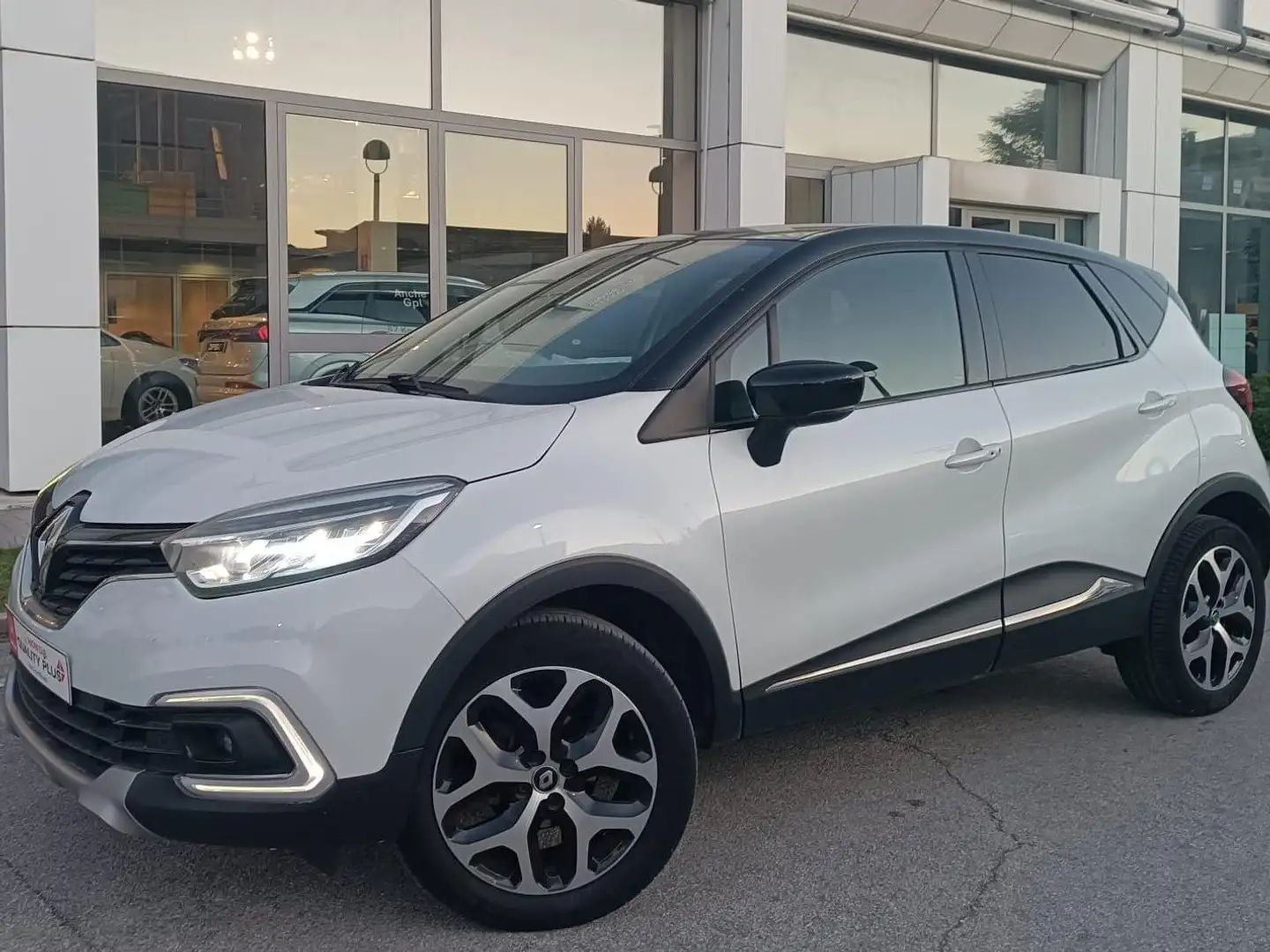 Renault Captur Captur 0.9 tce Energy 90cv - 12 Mesi Garanzia Bianco - 1