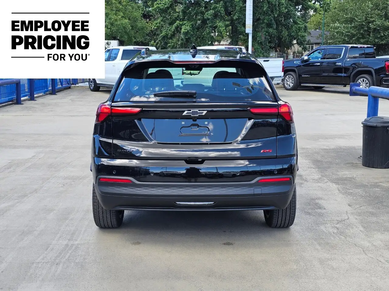 Chevrolet Bolt photo Chevrolet Bolt