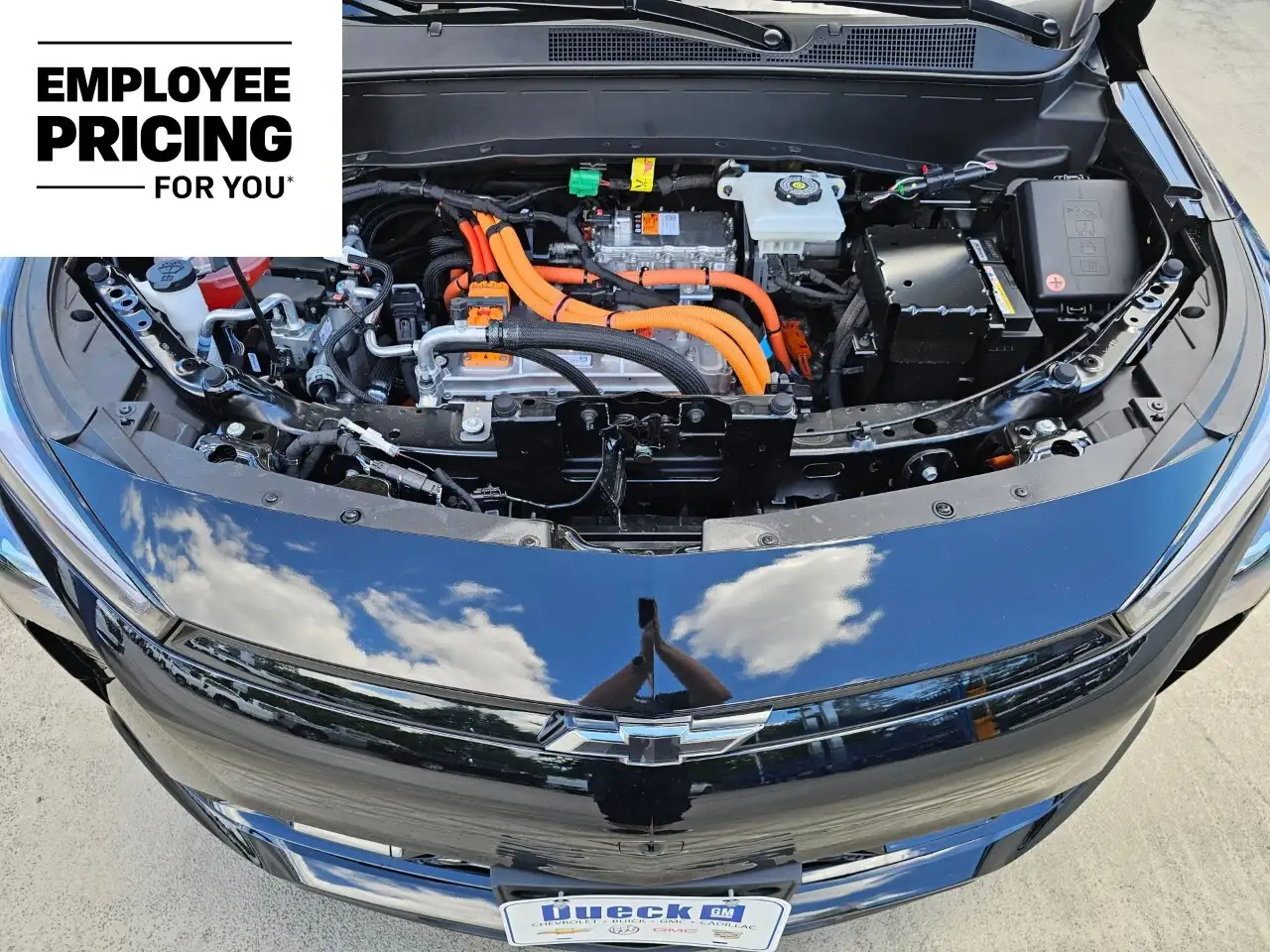 Chevrolet Bolt photo Chevrolet Bolt